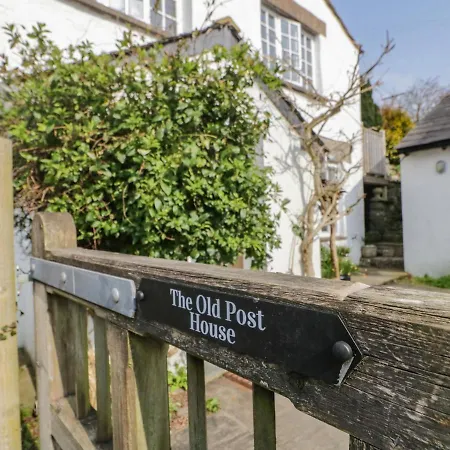 The Old Post House * Grange-over-Sands