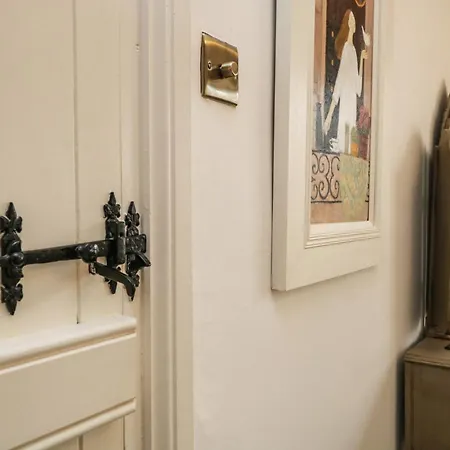 The Old Post House *