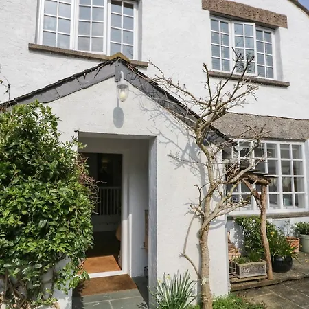 The Old Post House * グレンジ・オーバー・サンズ