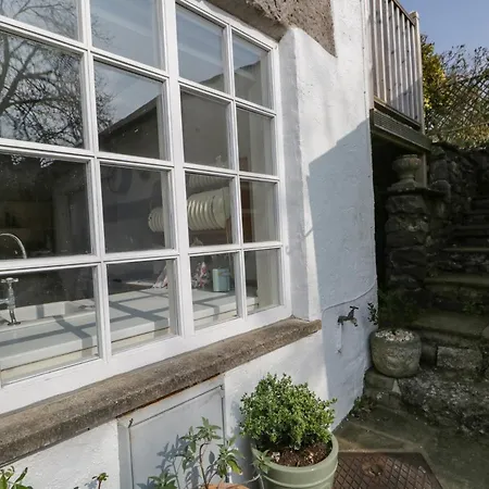 The Old Post House בית נופש Grange-over-Sands