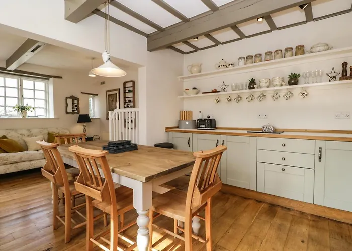 Holiday home The Old Post House