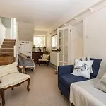 The Old Post House Holiday home